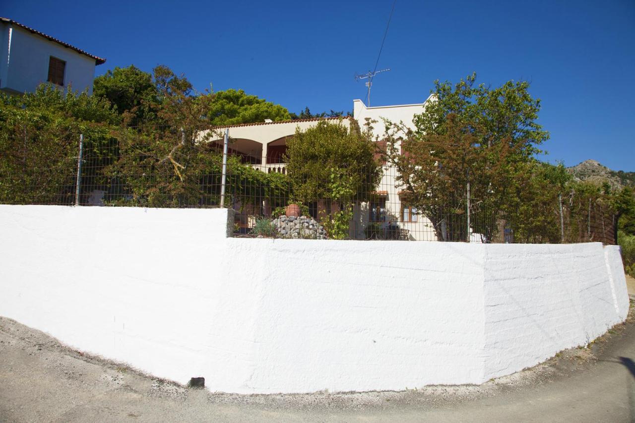 Agios Ioannis Hellenick House别墅 外观 照片